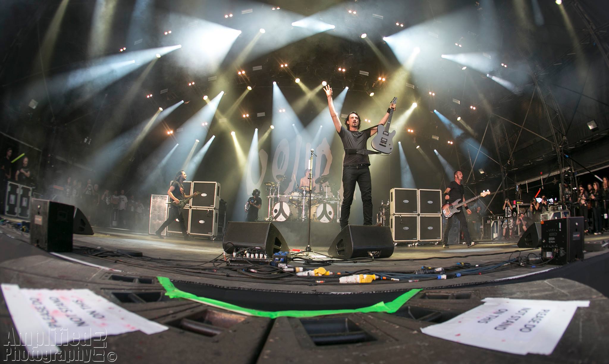 Source: https://www.facebook.com/Bloodstock/photos/a.397124056261.178586.7835316261/10153847942361262/?type=3&theater